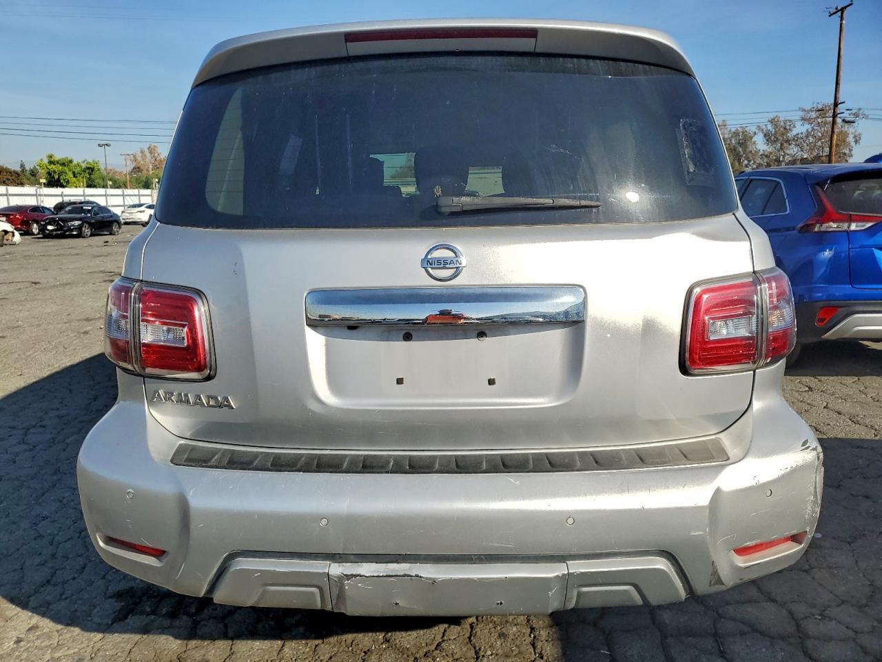 2017 NISSAN Armada