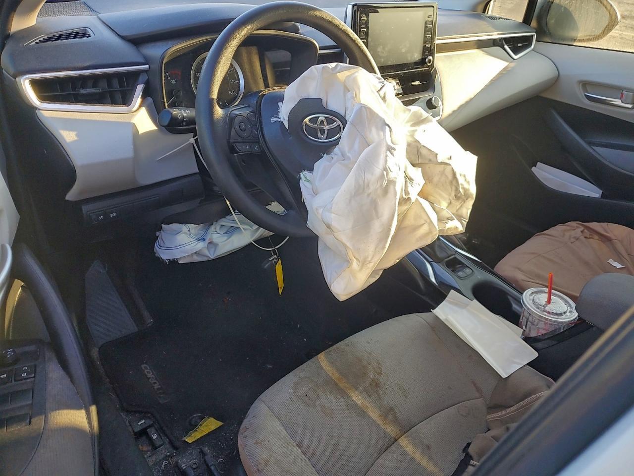 2021 TOYOTA COROLLA