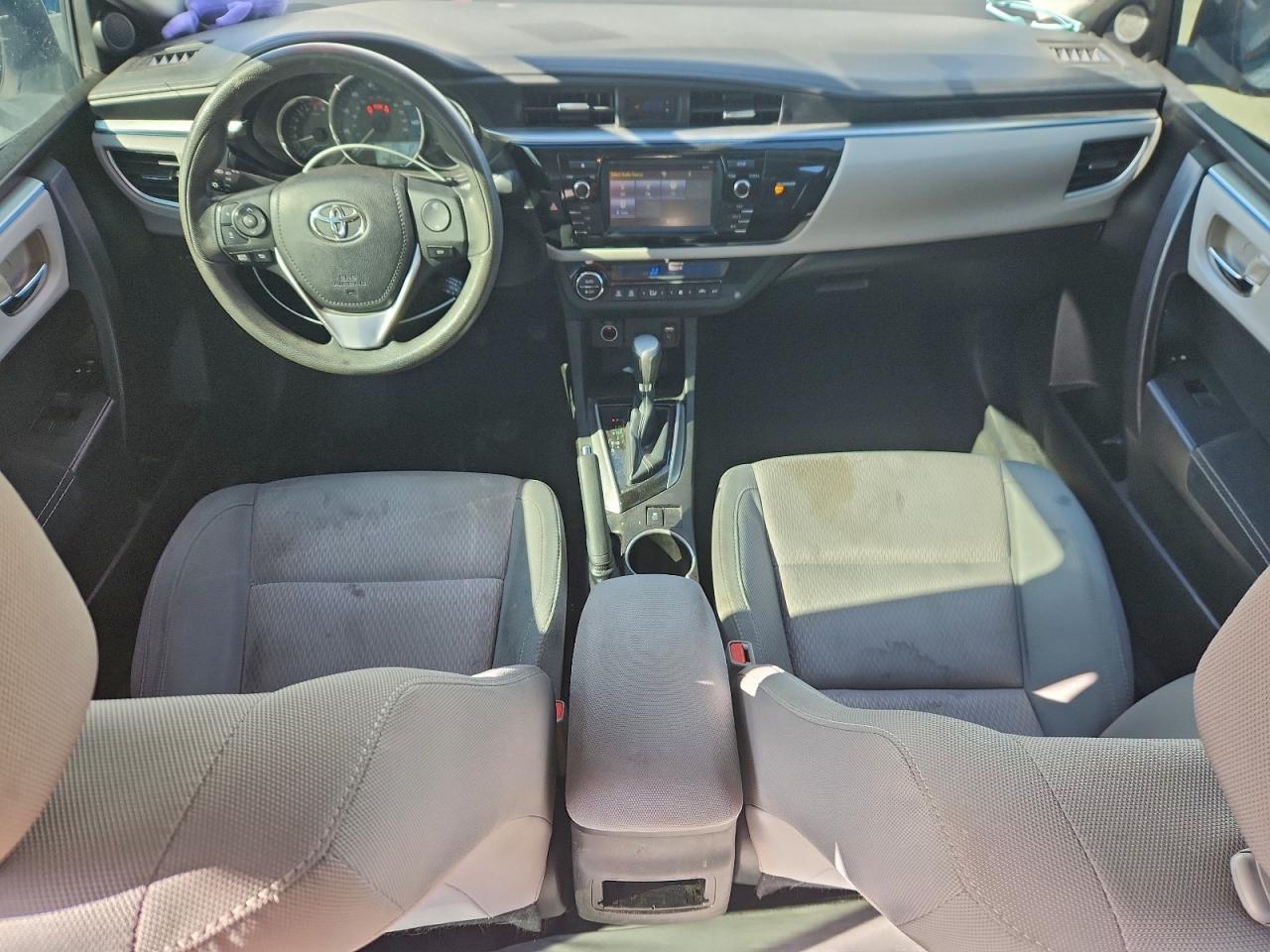2015 TOYOTA COROLLA