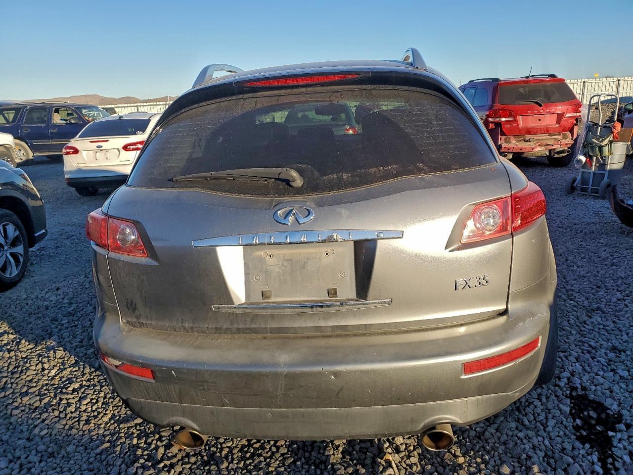2004 INFINITI FX35