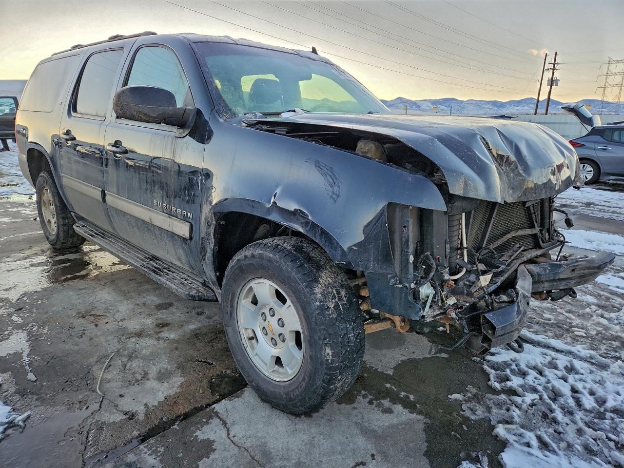 2014 CHEVROLET Suburban