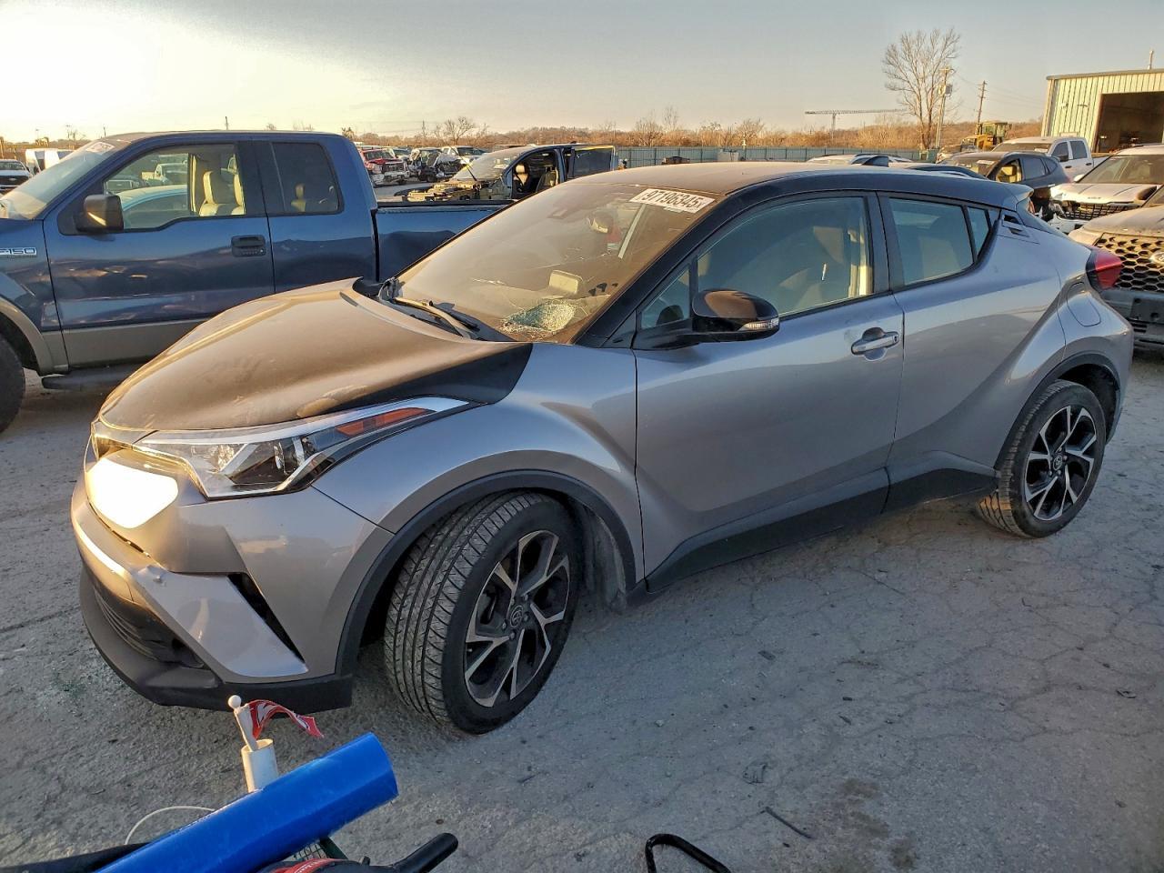 2019 TOYOTA C-HR