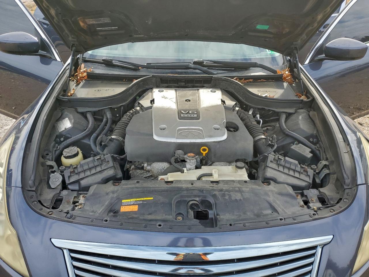 2011 INFINITI G37