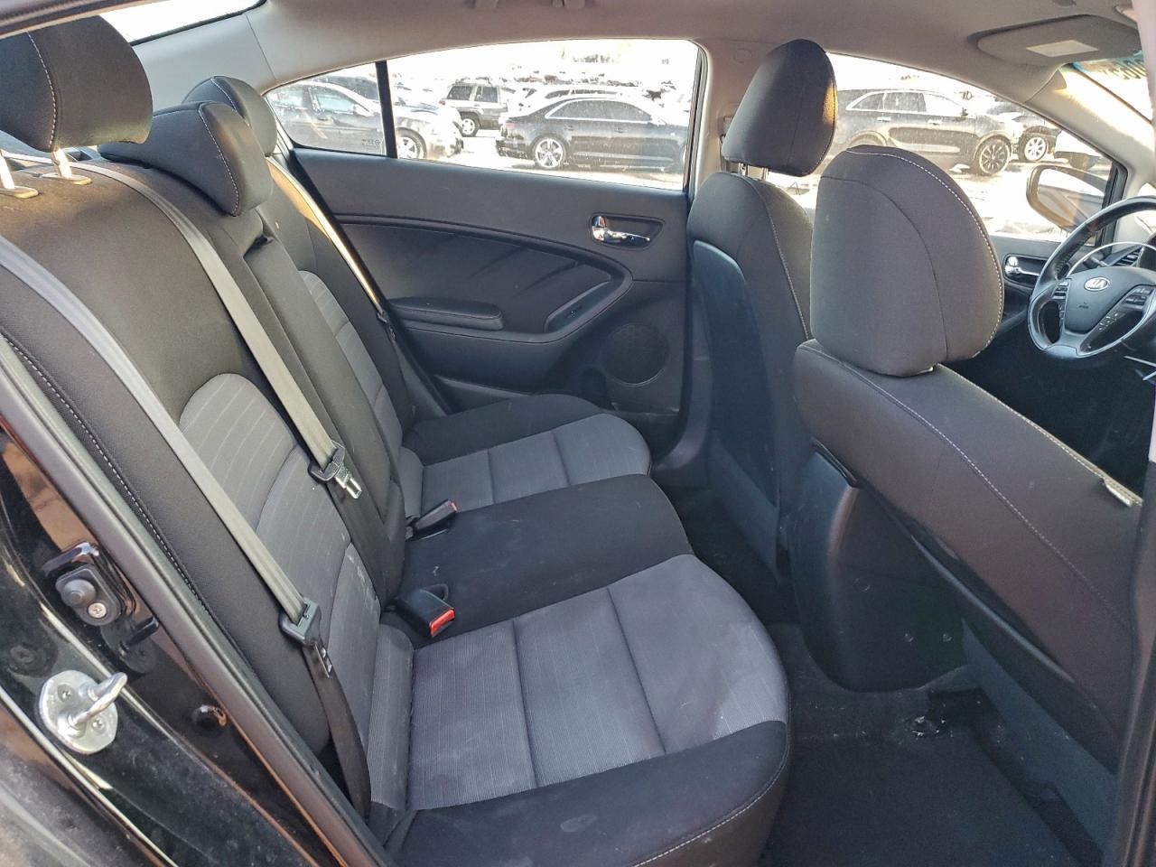 2015 KIA FORTE