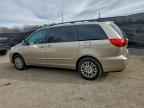 2010 TOYOTA SIENNA