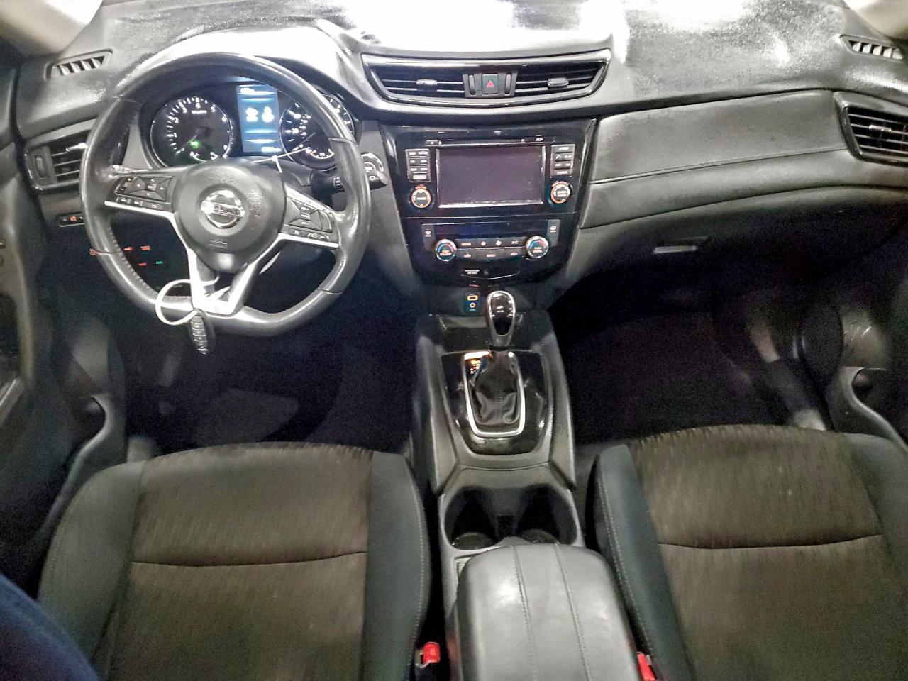 2017 NISSAN ROGUE