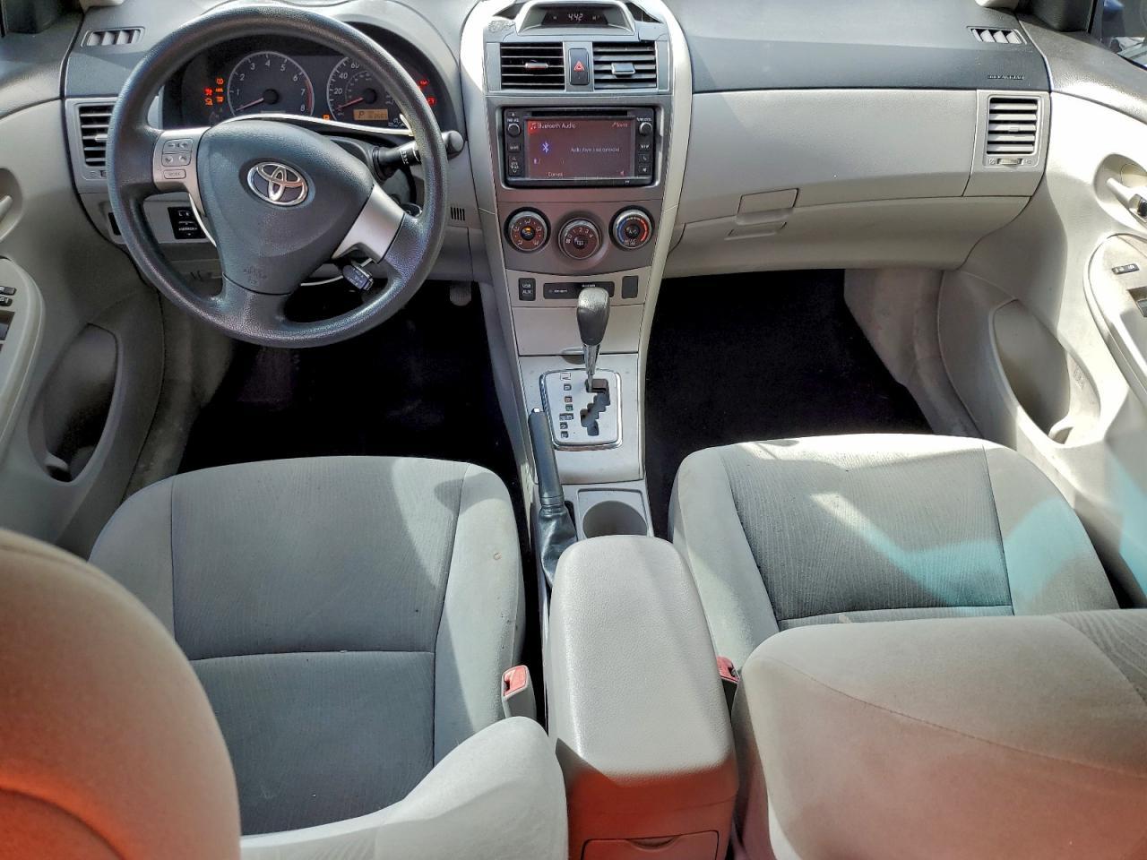 2013 TOYOTA COROLLA
