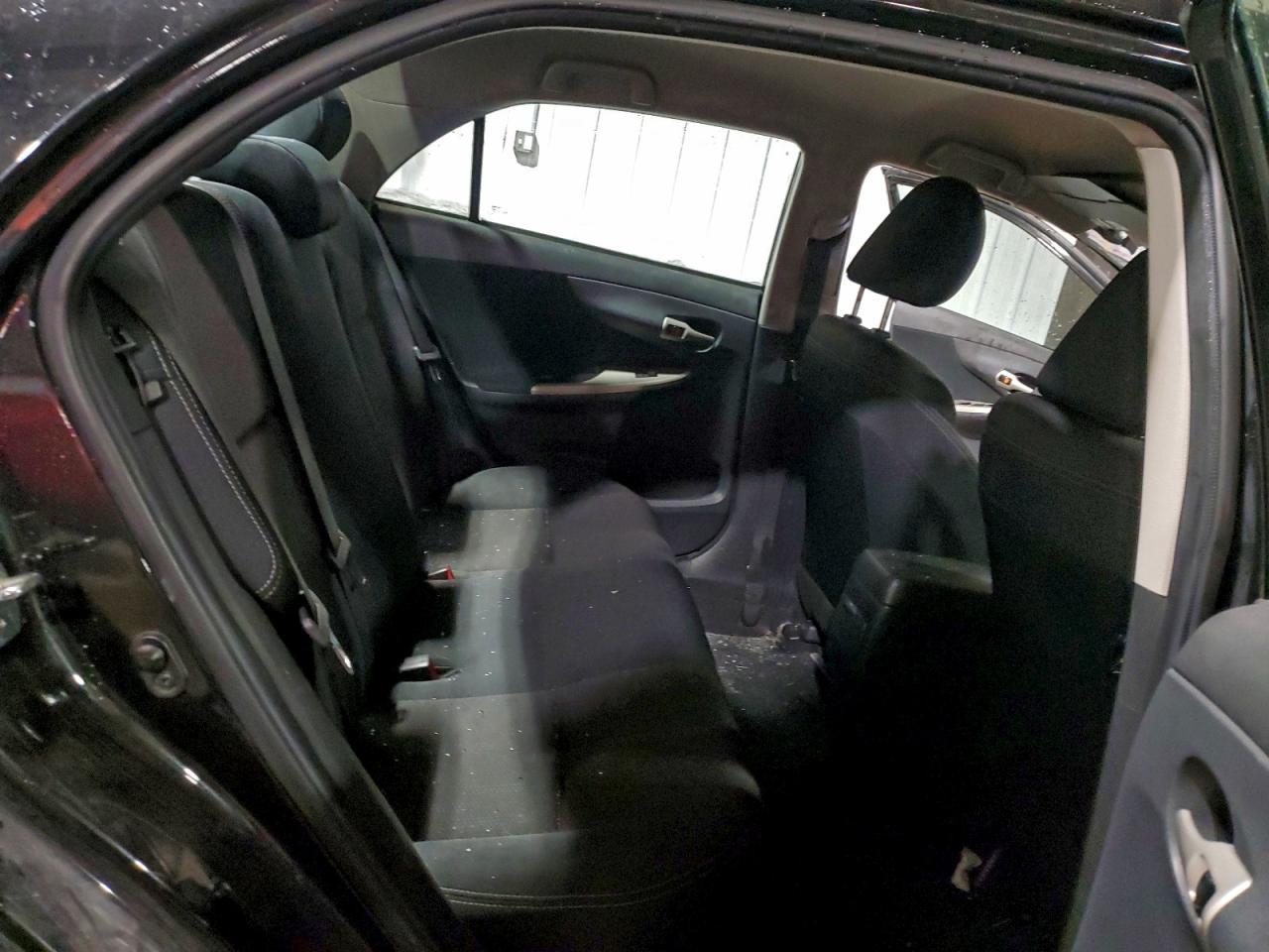 2012 TOYOTA COROLLA