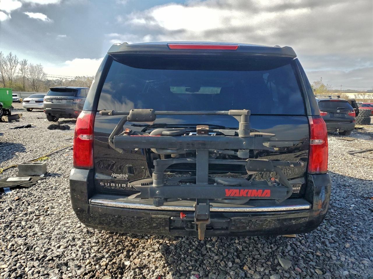 2017 CHEVROLET Suburban