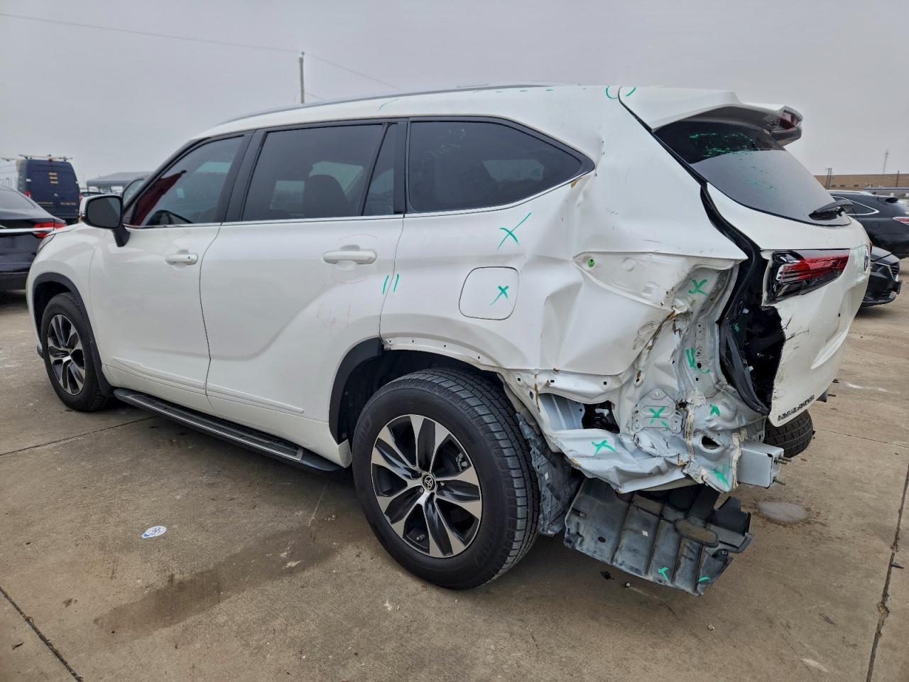 2021 TOYOTA HIGHLANDER