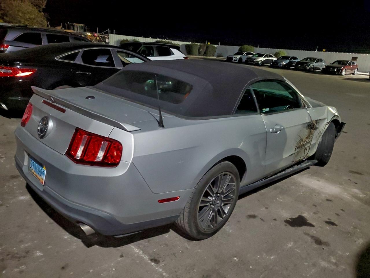 2010 FORD MUSTANG