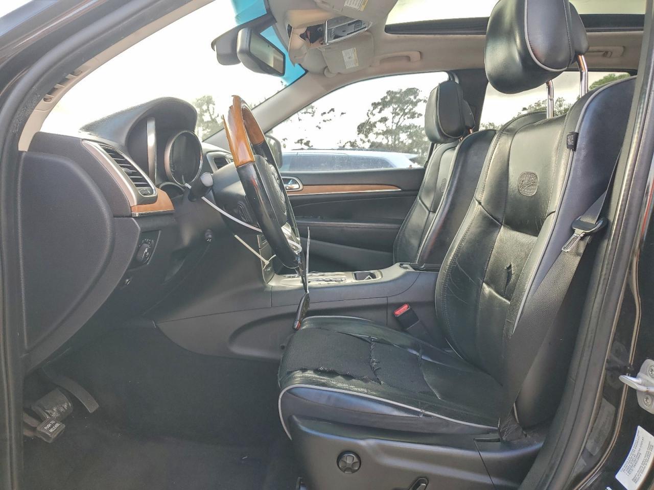 2011 JEEP Grand Cherokee