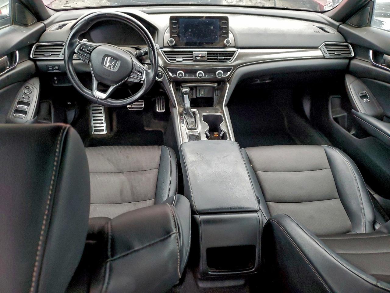 2018 HONDA ACCORD