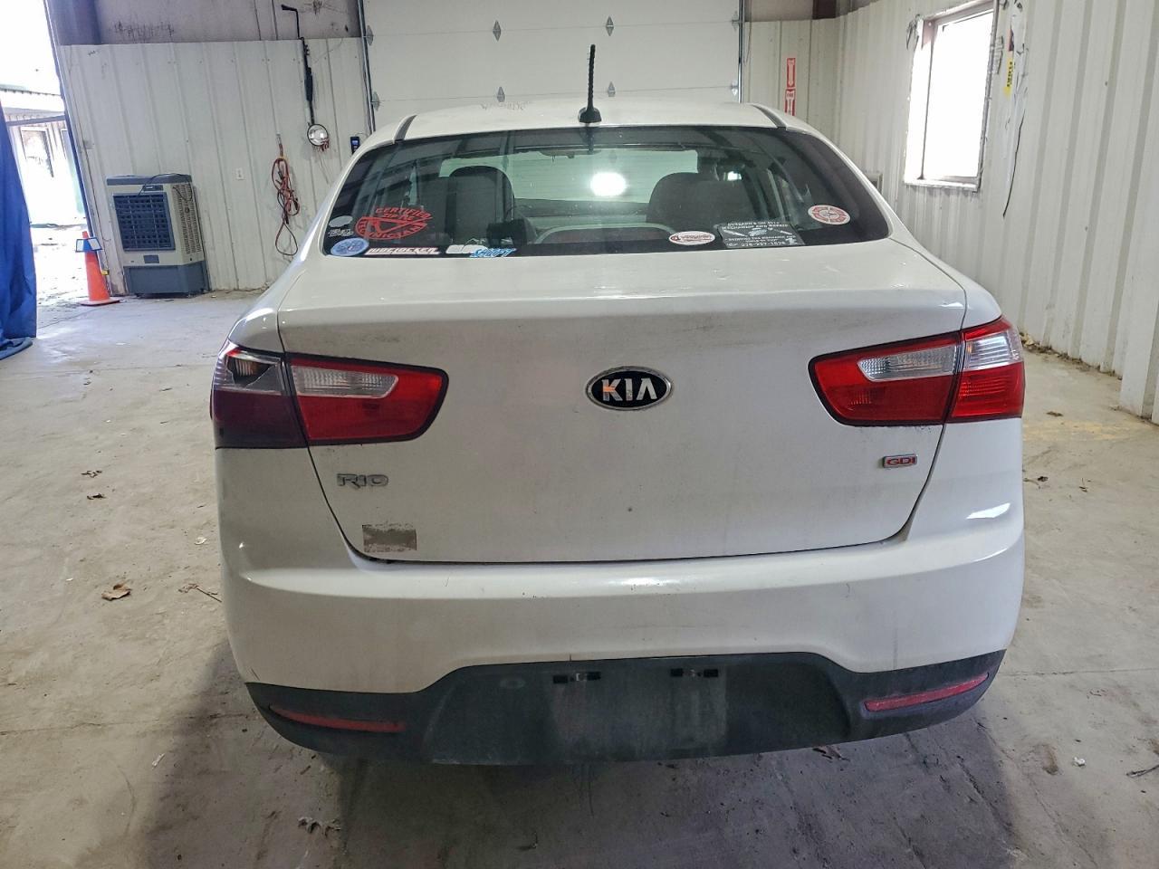 2015 KIA RIO