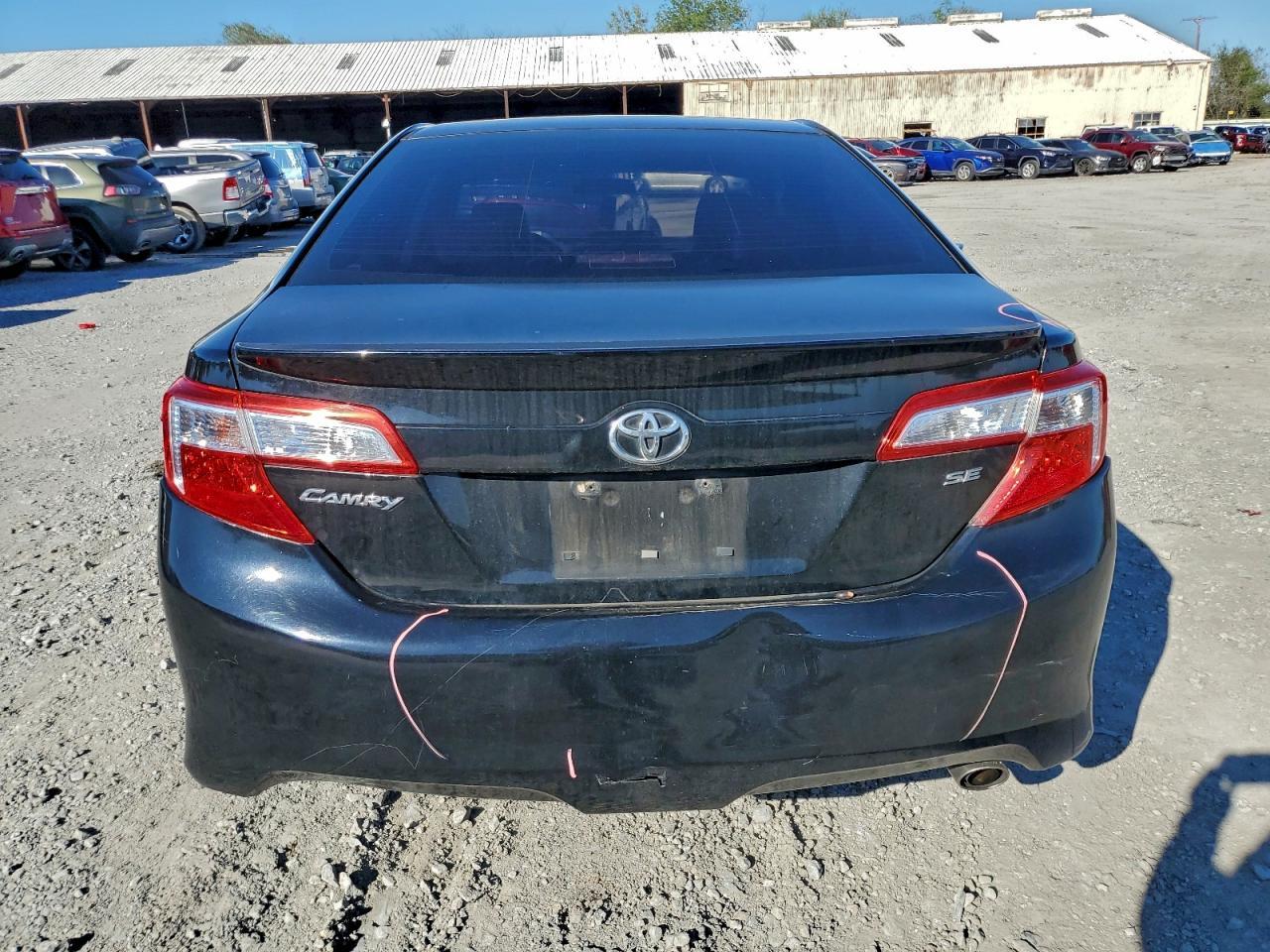 2013 TOYOTA CAMRY