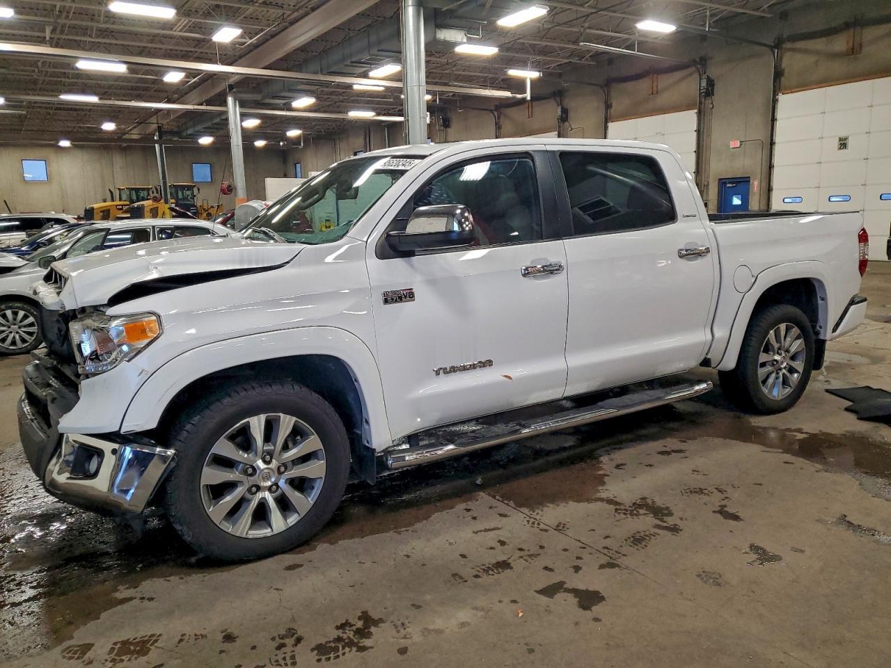 2016 TOYOTA TUNDRA