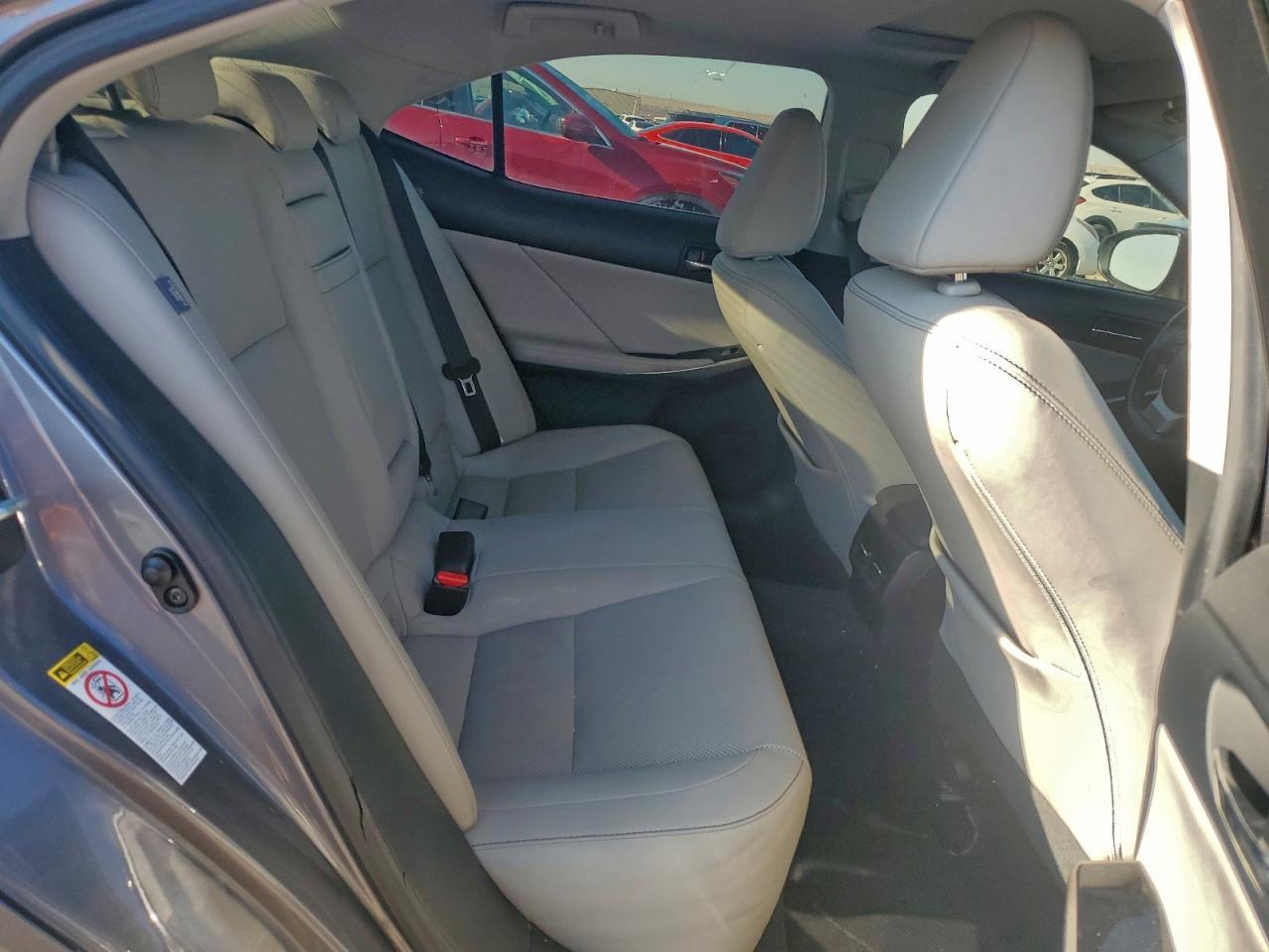 2016 LEXUS IS 200t