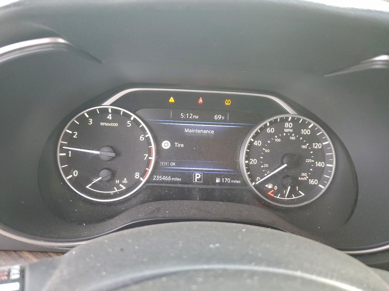 2017 NISSAN Maxima
