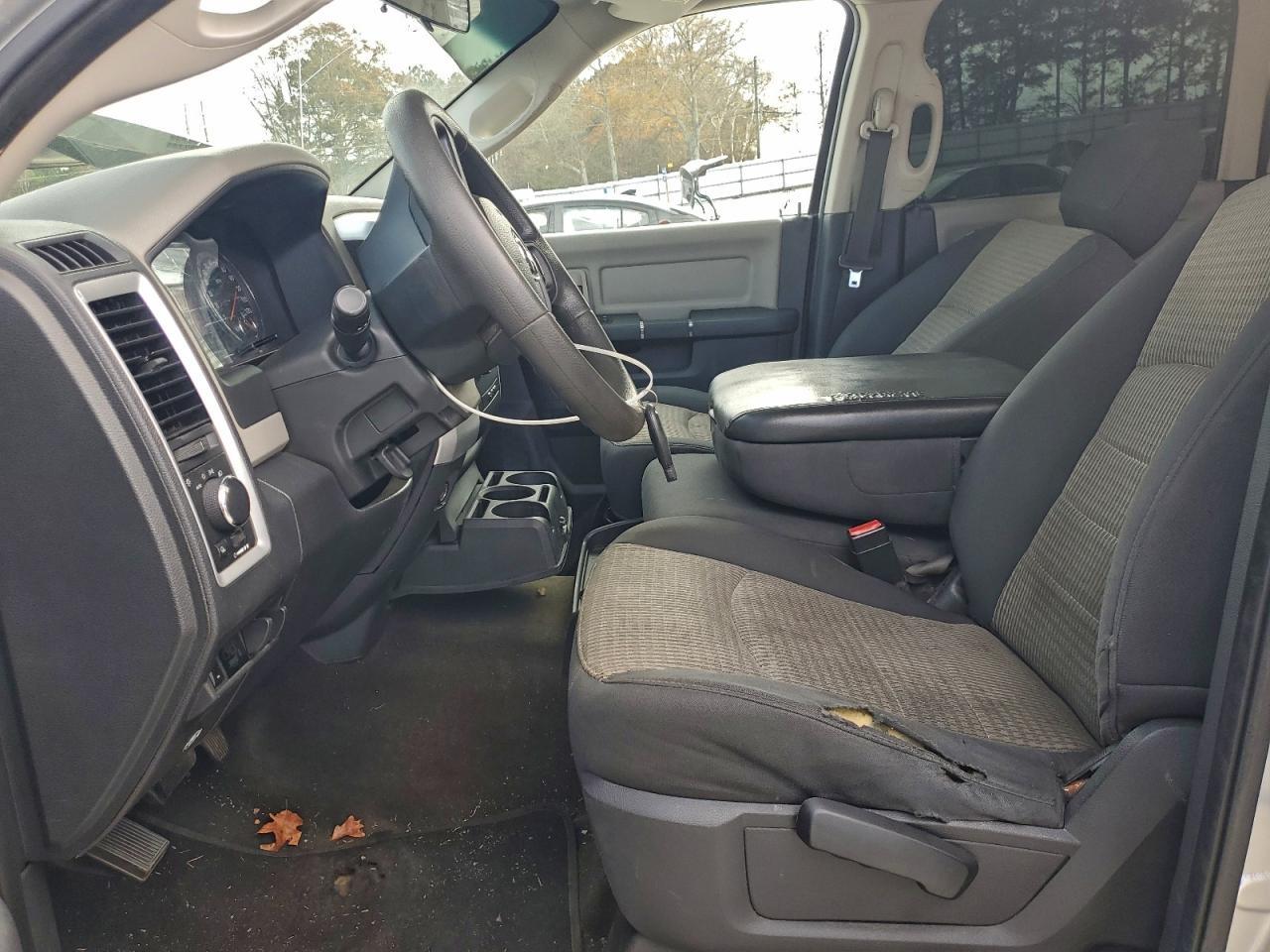 2012 DODGE Ram 2500