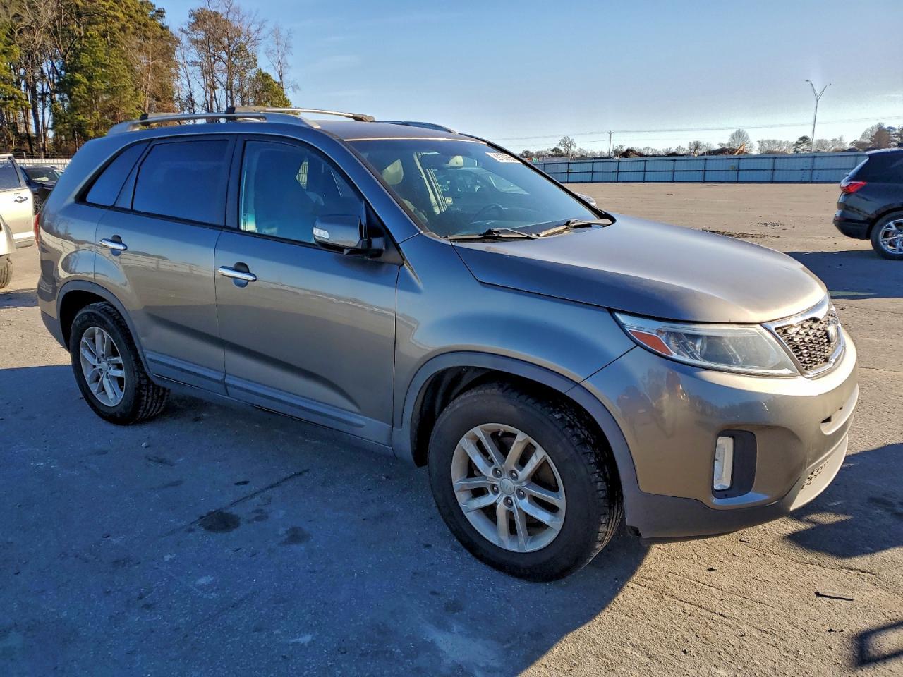2015 KIA SORENTO