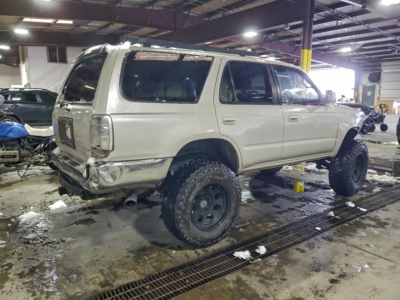 1996 TOYOTA 4Runner