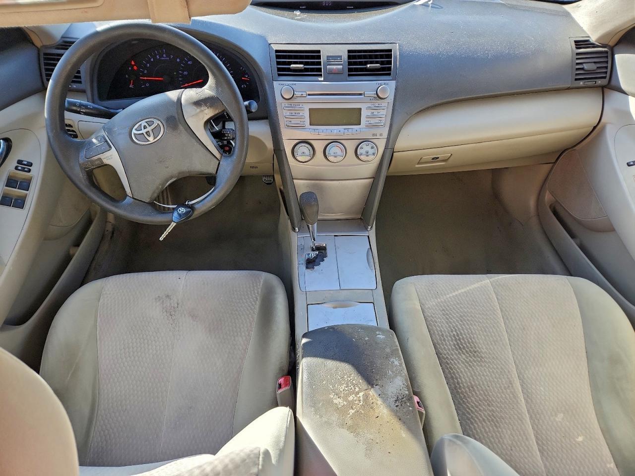 2011 TOYOTA CAMRY