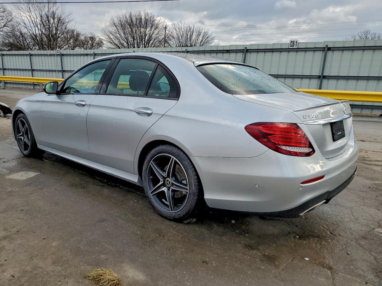 2018 MERCEDES-BENZ E-Class
