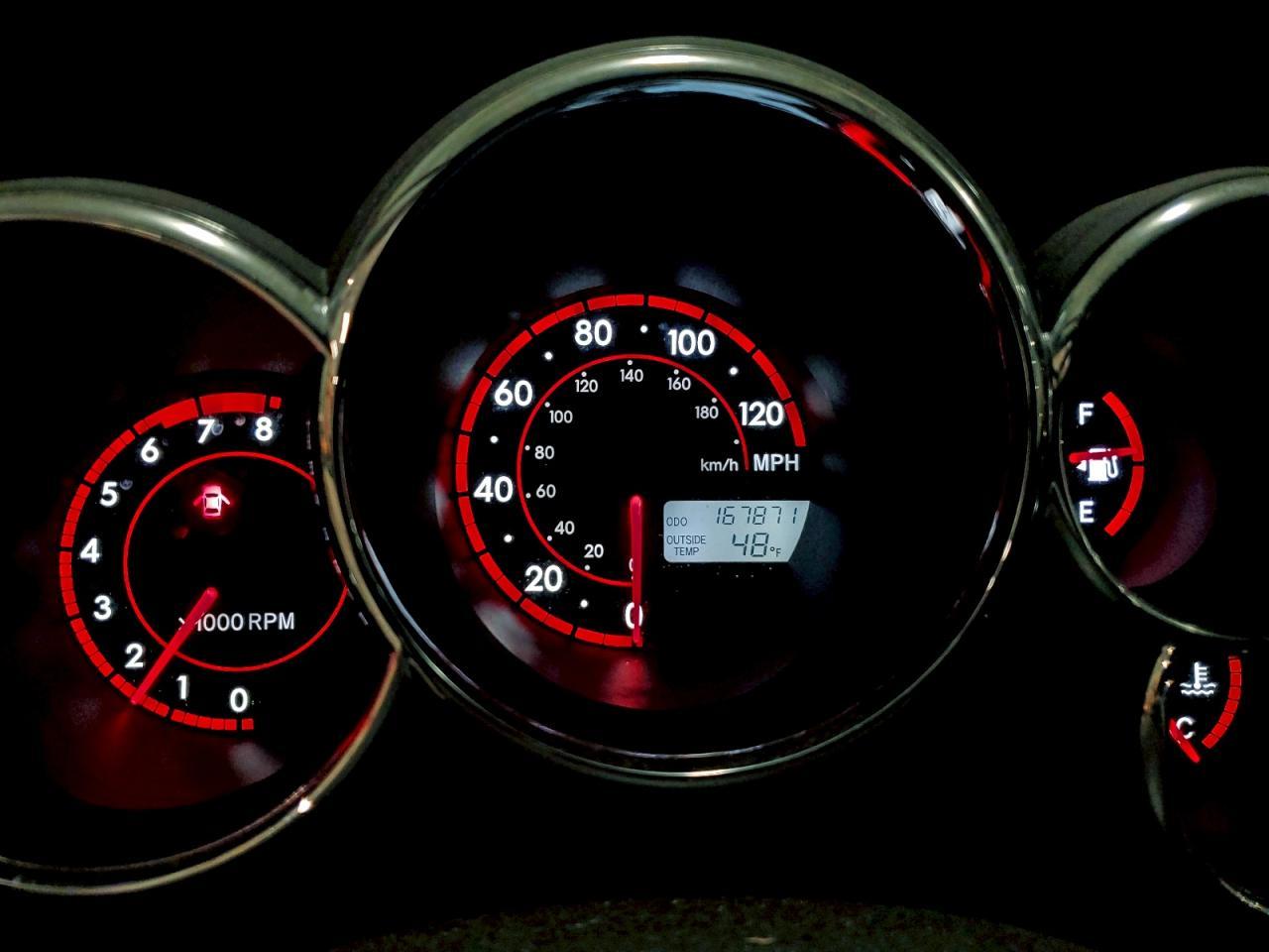 2005 PONTIAC VIBE