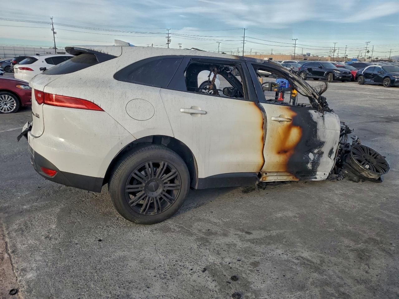 2018 JAGUAR F-Pace