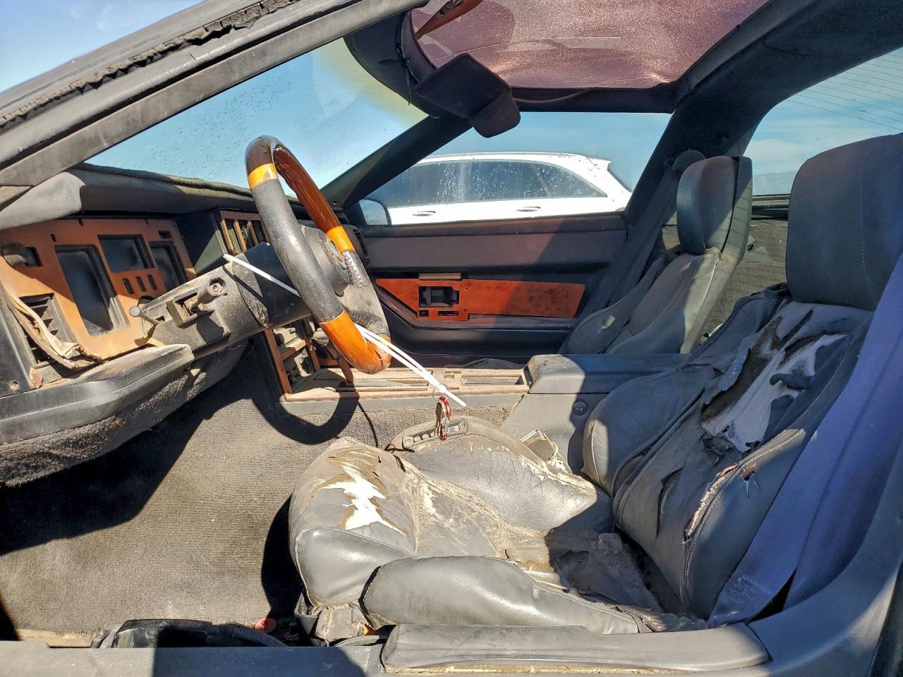 1984 CHEVROLET CORVETTE
