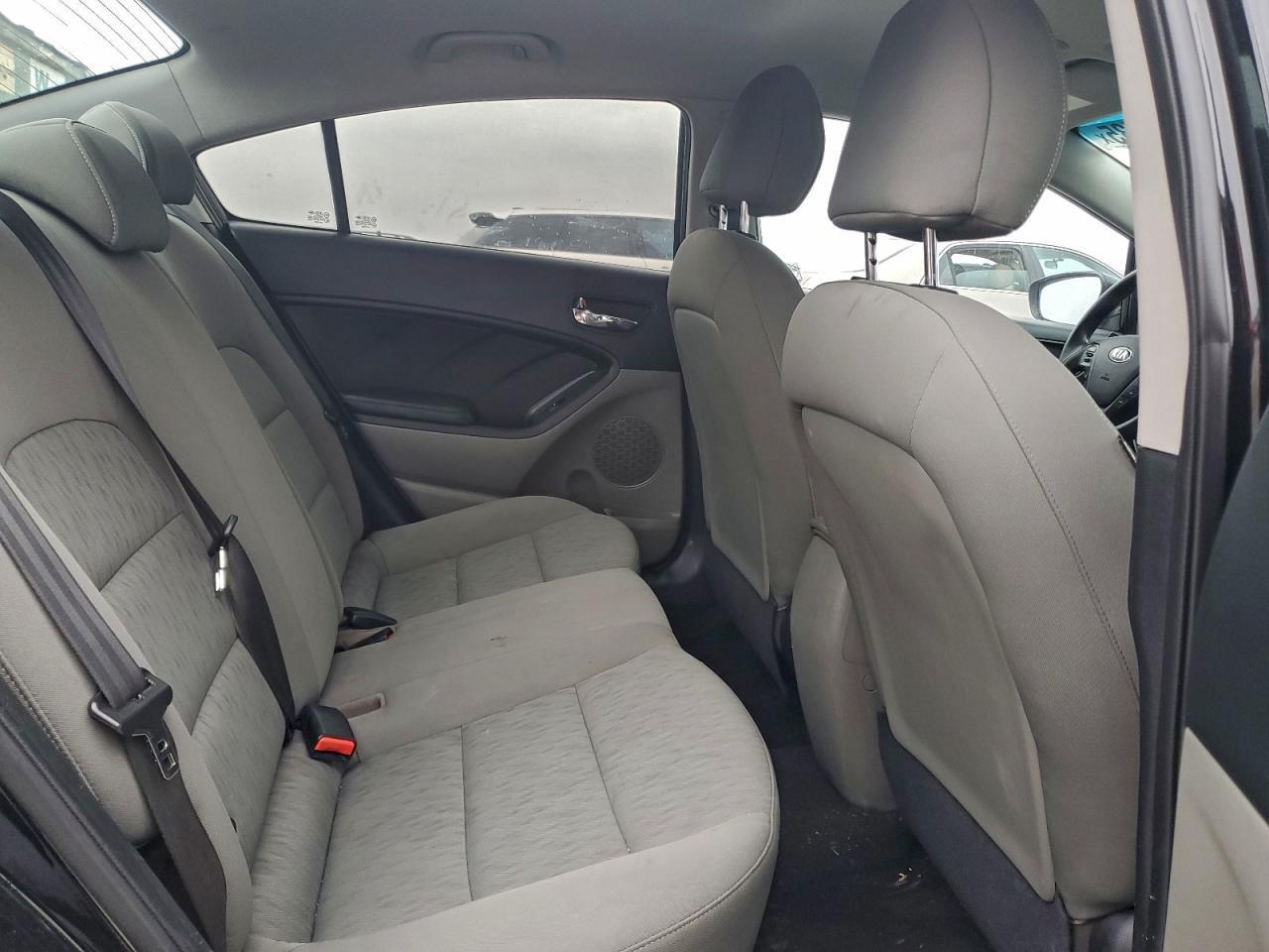 2016 KIA FORTE