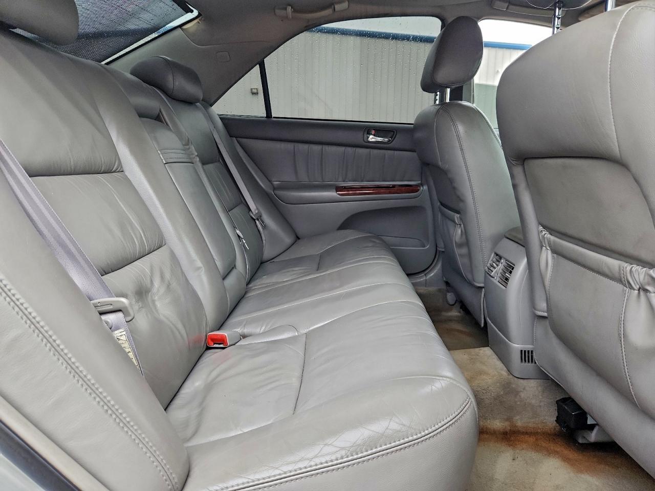2004 TOYOTA CAMRY