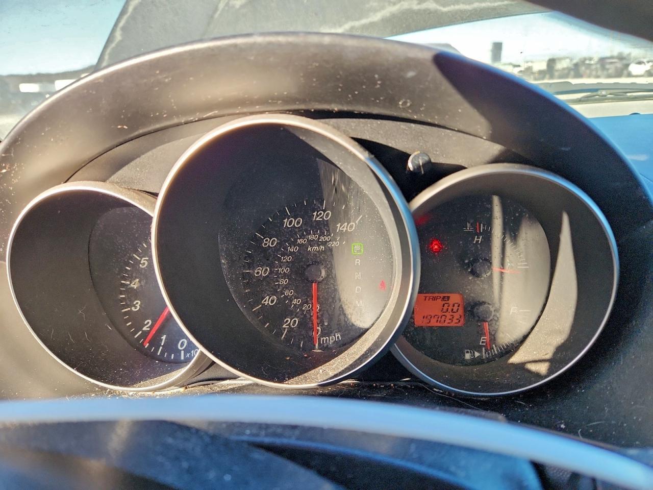 2005 MAZDA 3