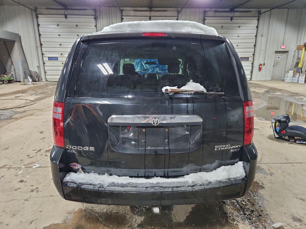 2010 DODGE GRAND CARAVAN