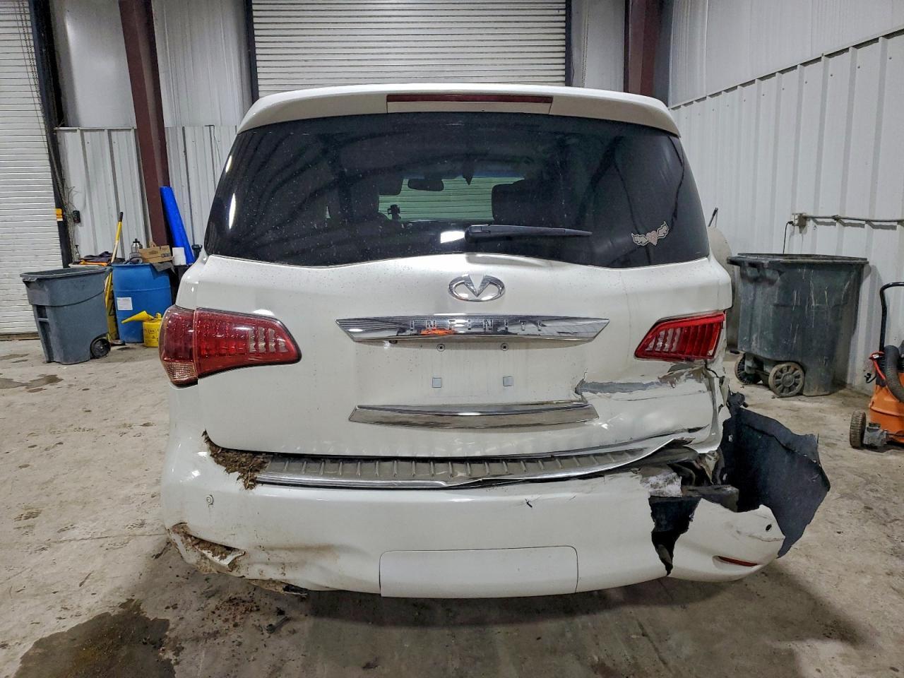 2012 INFINITI QX56
