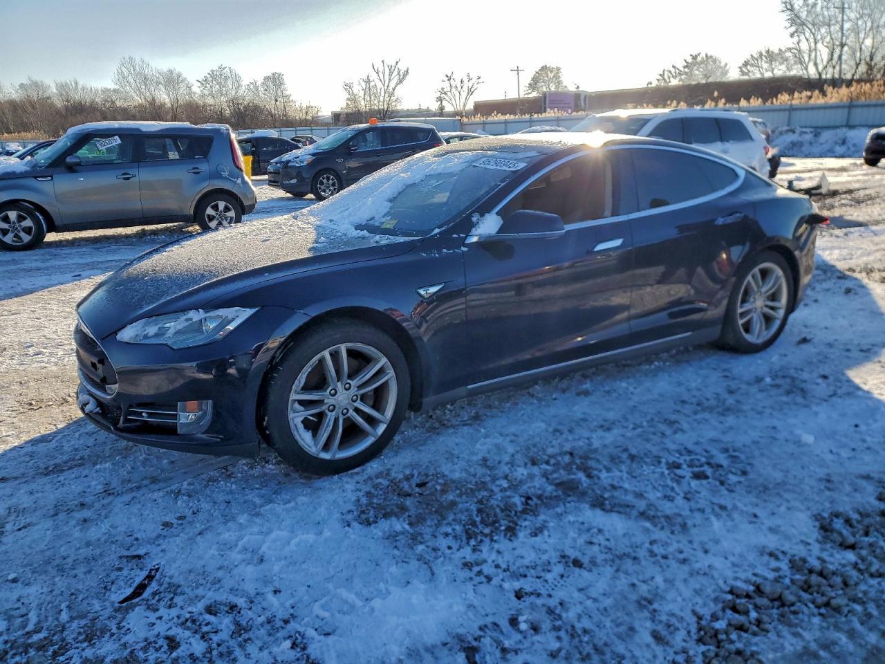 2013 TESLA MODEL S