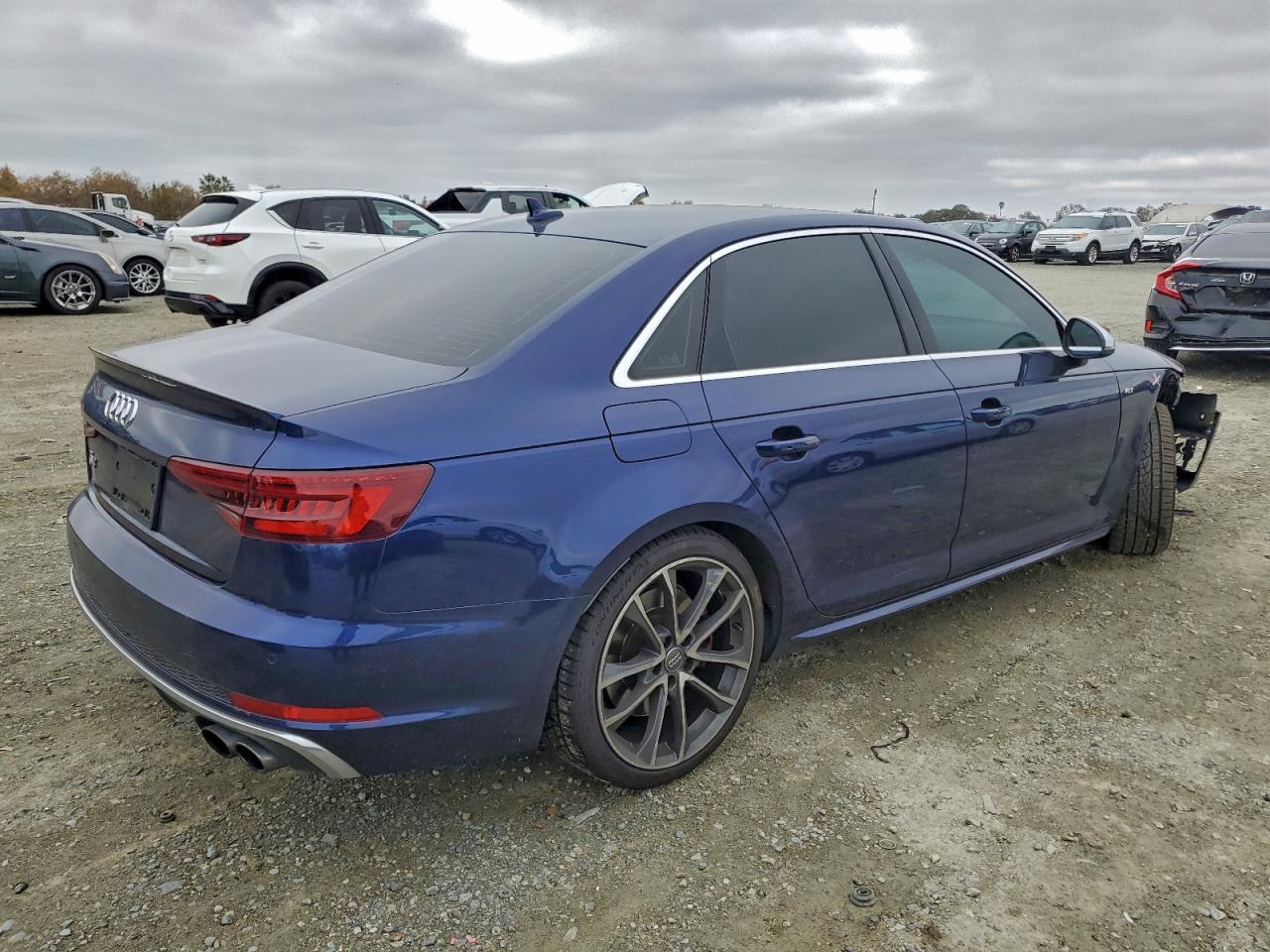 2018 AUDI S4