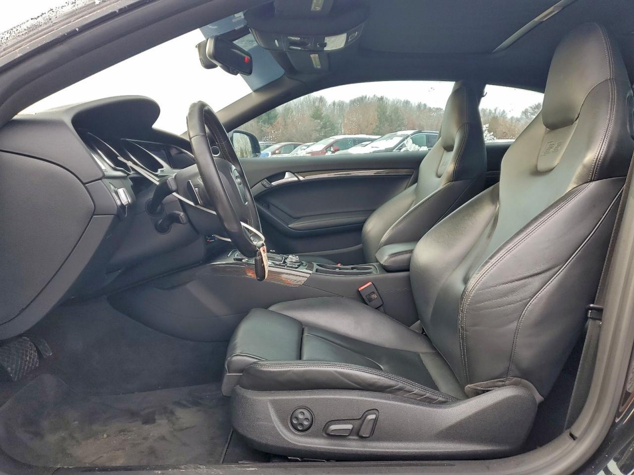2012 AUDI S5