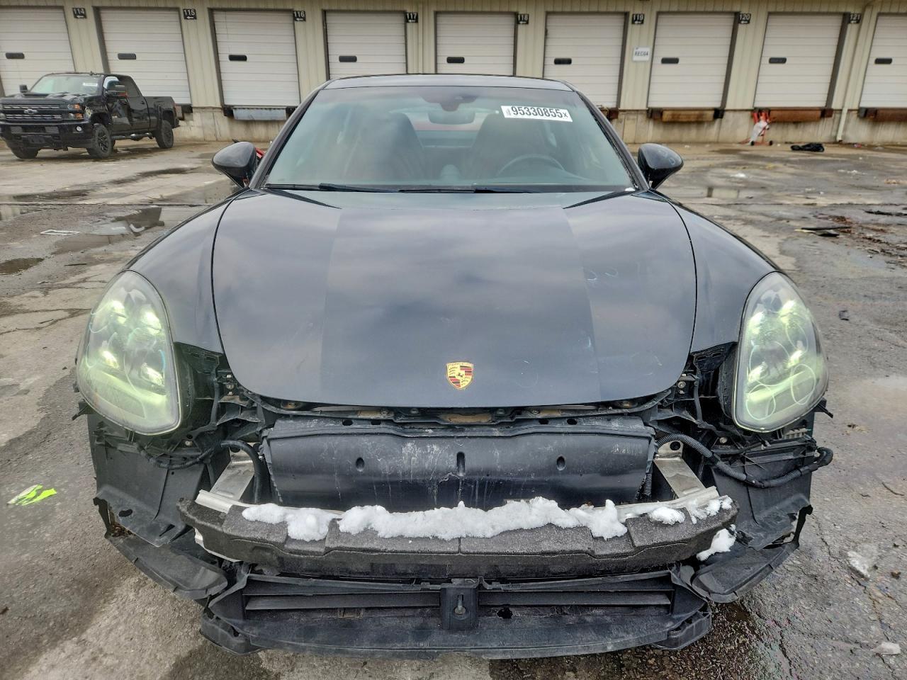 2018 PORSCHE Panamera