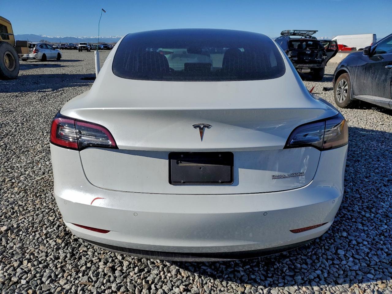 2019 TESLA MODEL 3