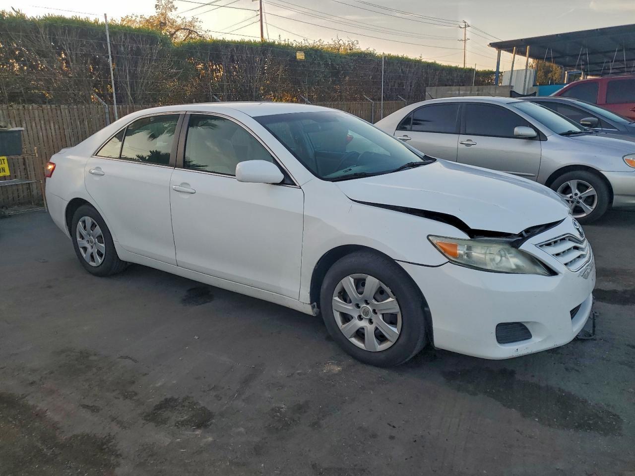 2010 TOYOTA CAMRY