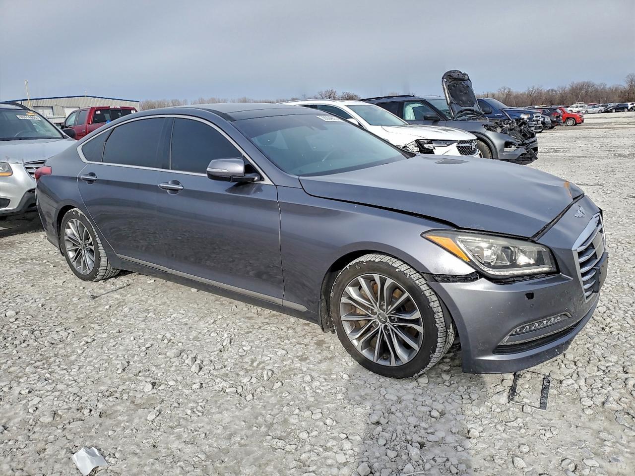 2016 HYUNDAI GENESIS