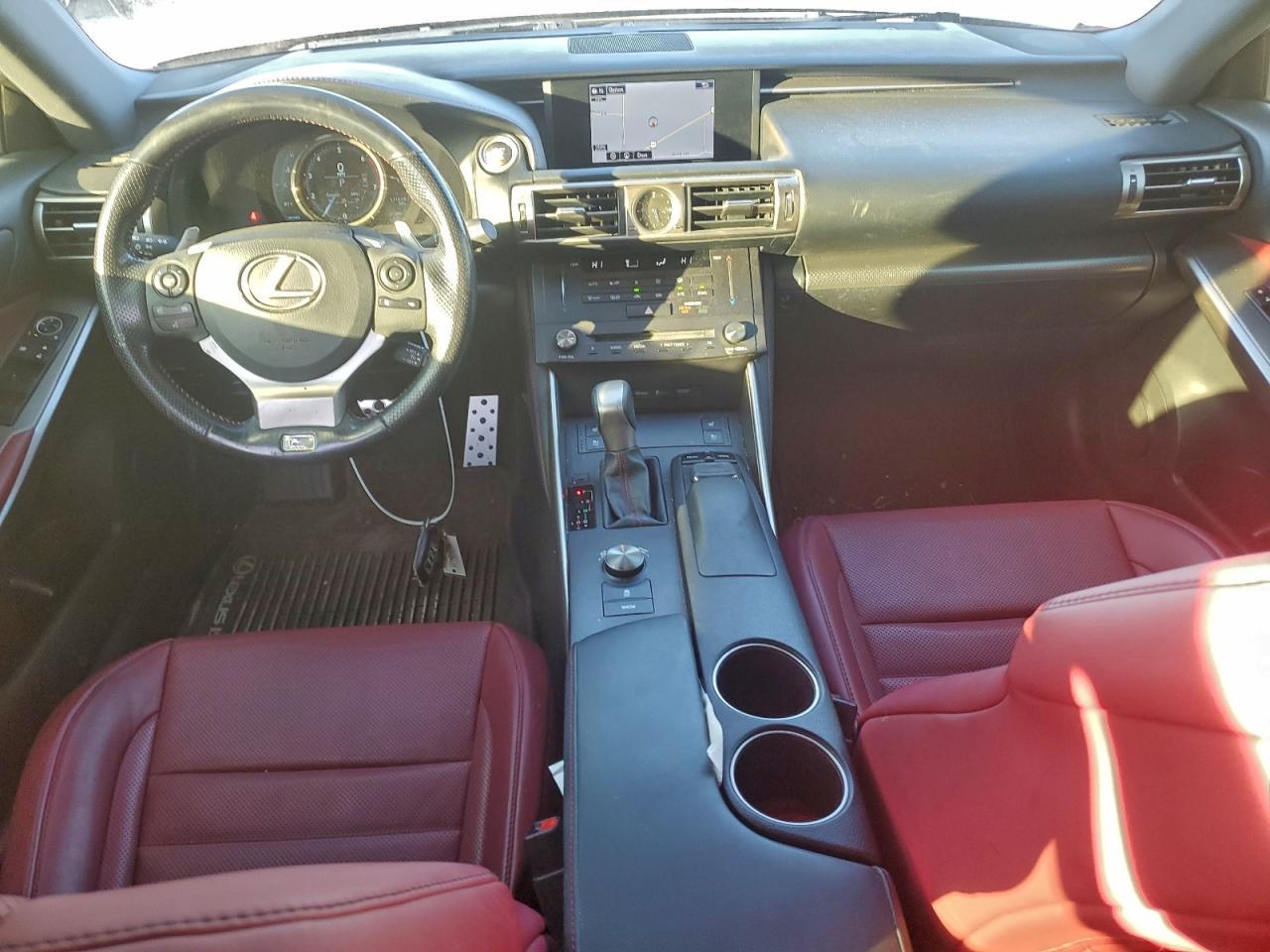 2016 LEXUS IS 200t