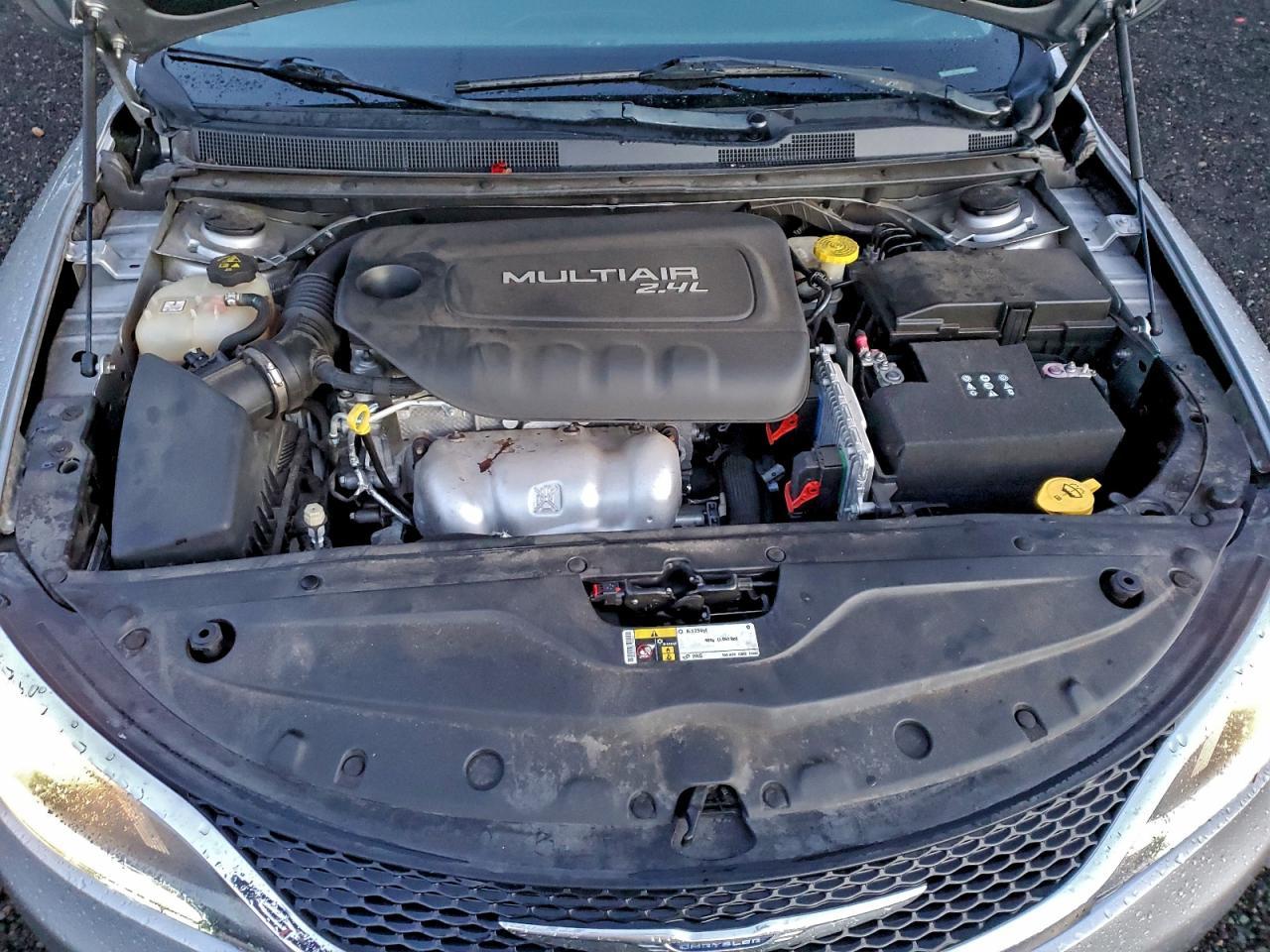 2016 CHRYSLER 200