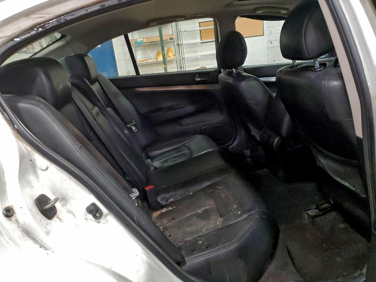 2013 INFINITI G37