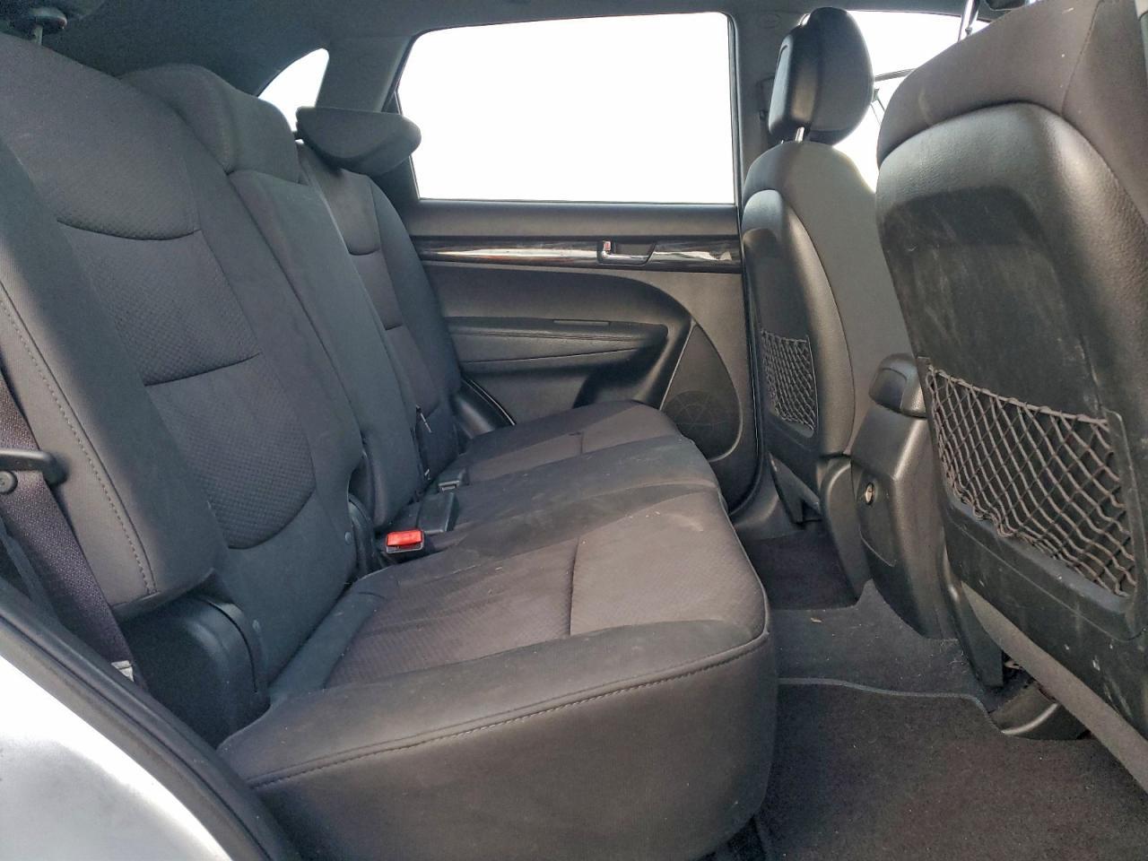 2011 KIA SORENTO