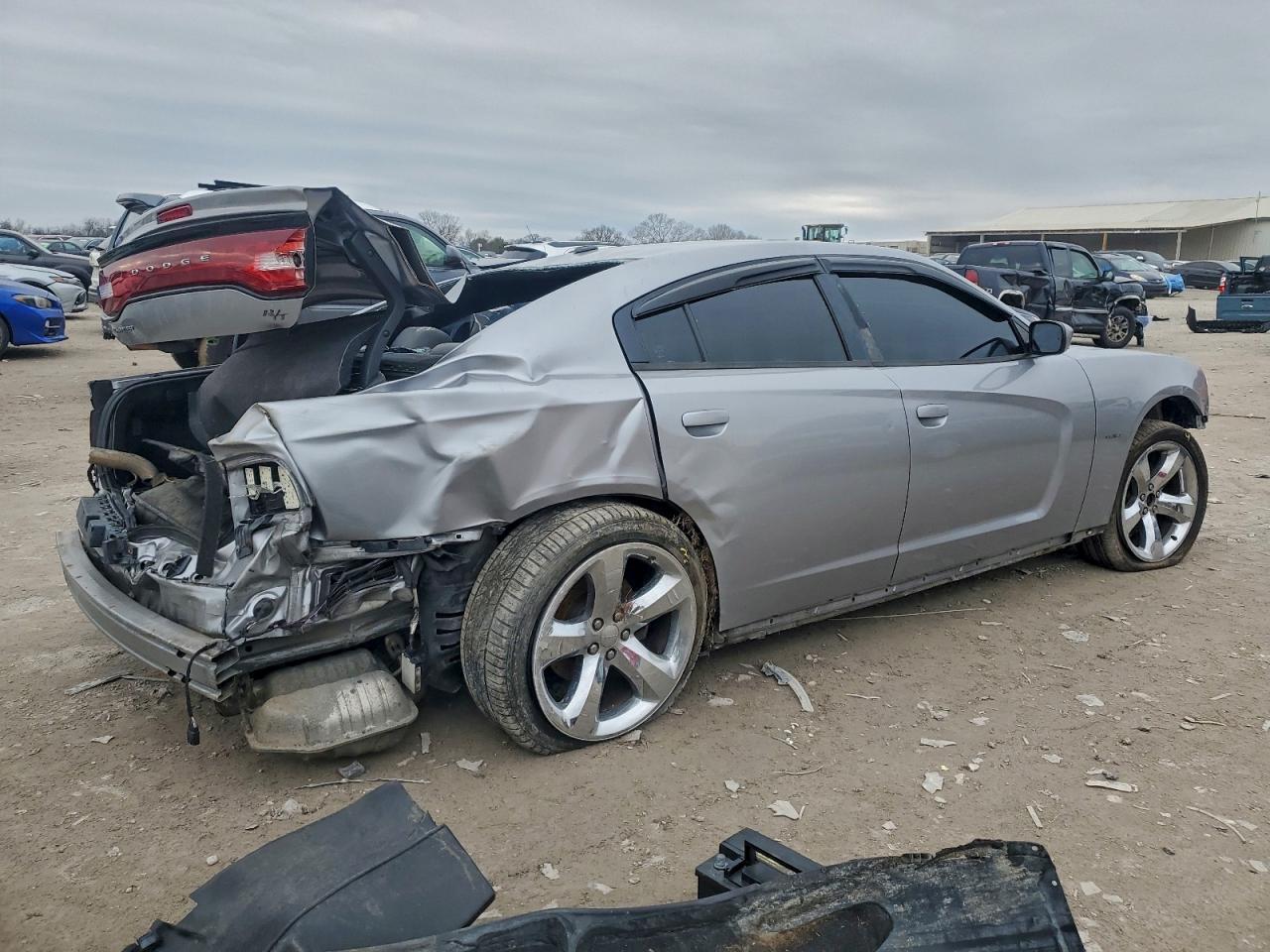 2011 DODGE CHARGER