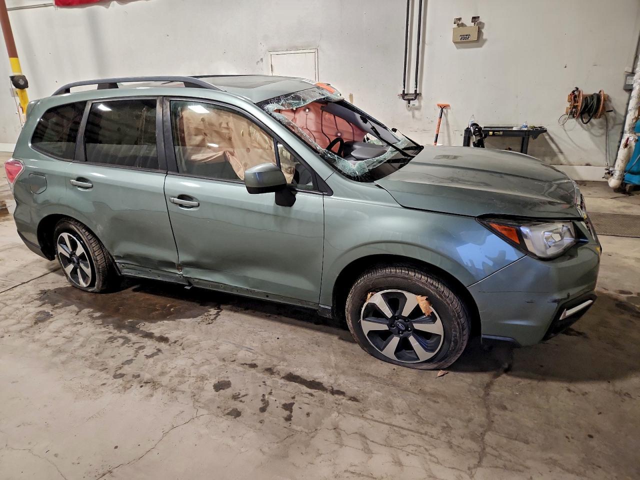 2018 SUBARU FORESTER