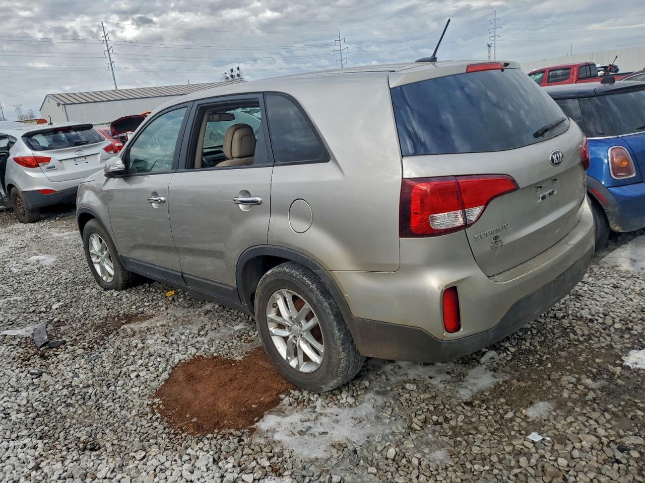 2015 KIA SORENTO