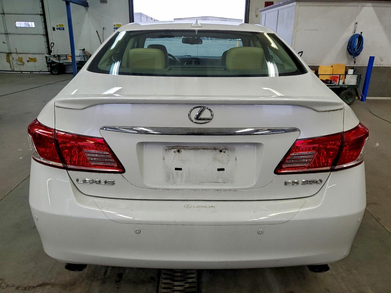 2010 LEXUS ES 350